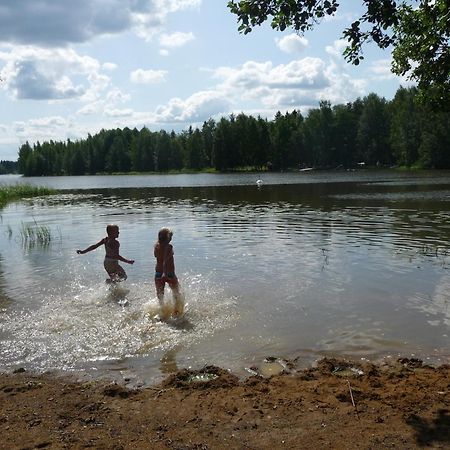 Vaihmalan Hovi Hotel Lempäälä Екстериор снимка
