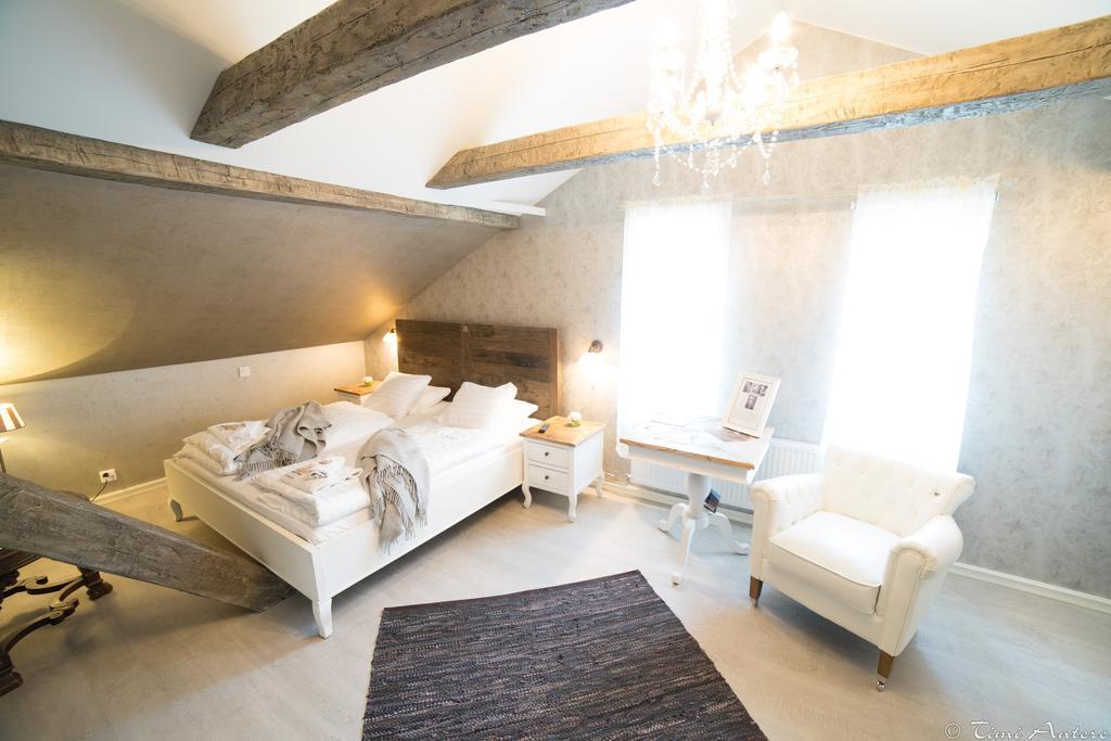 Vaihmalan Hovi Hotel Lempäälä Екстериор снимка