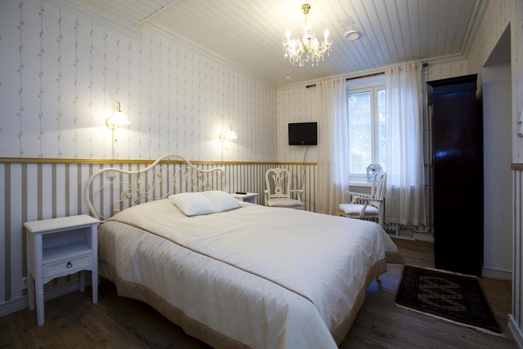 Vaihmalan Hovi Hotel Lempäälä Екстериор снимка